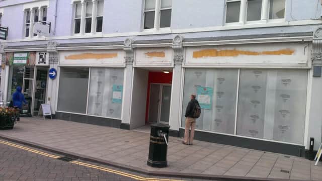 The closed Post Office in Cowgate this morning