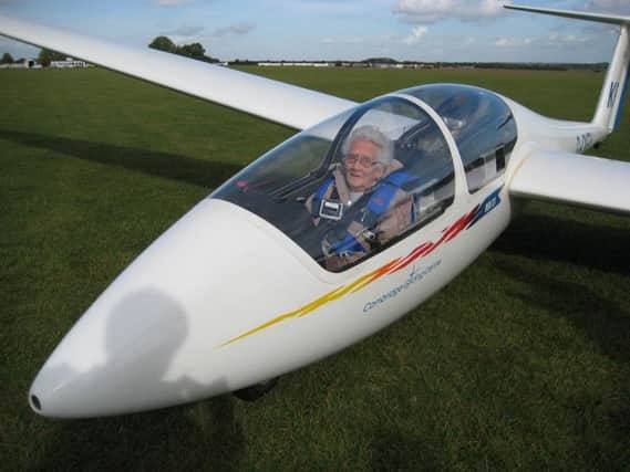 Edna in the glider