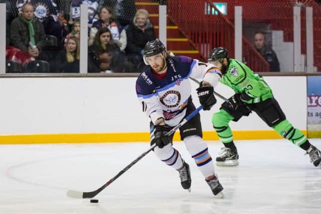 Scott Robson bagged his first goal of the season for Phantoms at Bracknell.