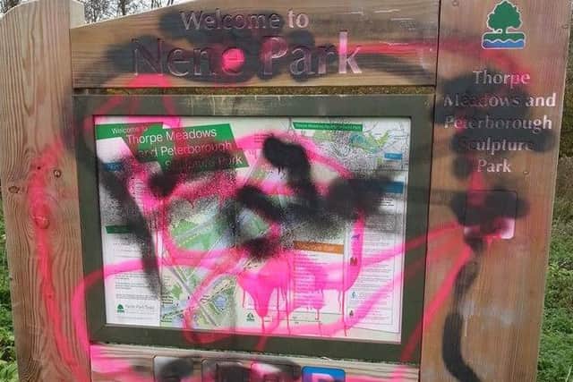 Vandalism discovered by the Nene Park Trust LU9hdoyh8CQzpqqW-p80