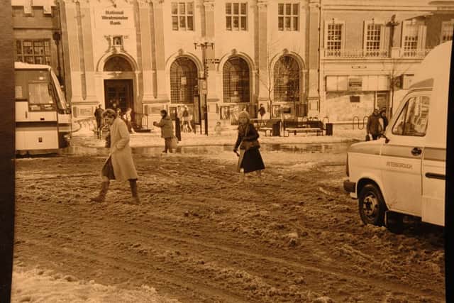 1988 Snowfall in Peterborough city centre