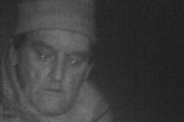 Do you recognise this man? 8WtTFVjYRdYiV--ZB8vW
