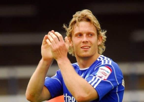 Craig Mackail-Smith ENGSNL00220110707012937
