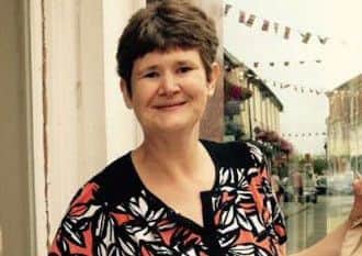 MUCH LOVED: Suzanne Foulstone gJo4g7a_4IaDXGJV6Vj_