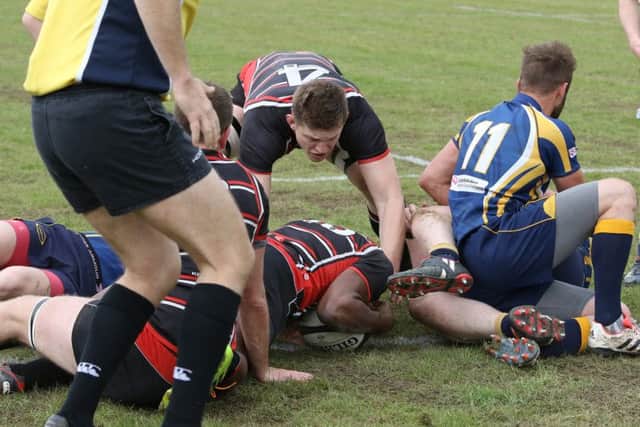Vernon Horne scores a try for Oundle against Coalville. Picture: Mick Sutterby