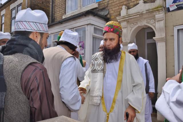 City of Peterborough Peace Parade to celebrate the Life of Prophet Muhammad through West Town and Central Ward EMN-170522-103414009