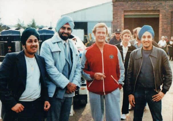 Del with Kabir Bedi, Roger Moore and brother David