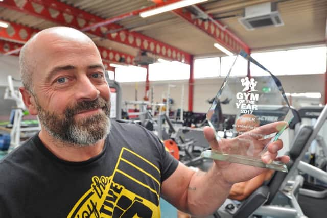 Simon Gomm at the Fitness Station Gym. Winner of the PT Gym of the Year EMN-171206-172059009