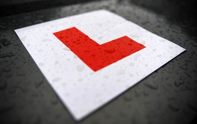 L plate (learner, driving test, tuition) SUS-150720-182126001