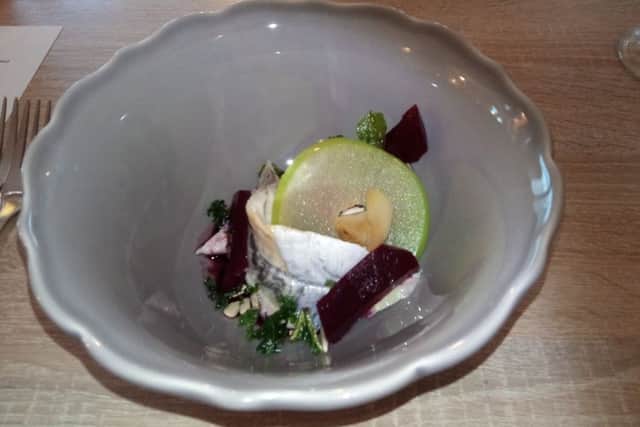 Brad Barnes dines at House of Feasts